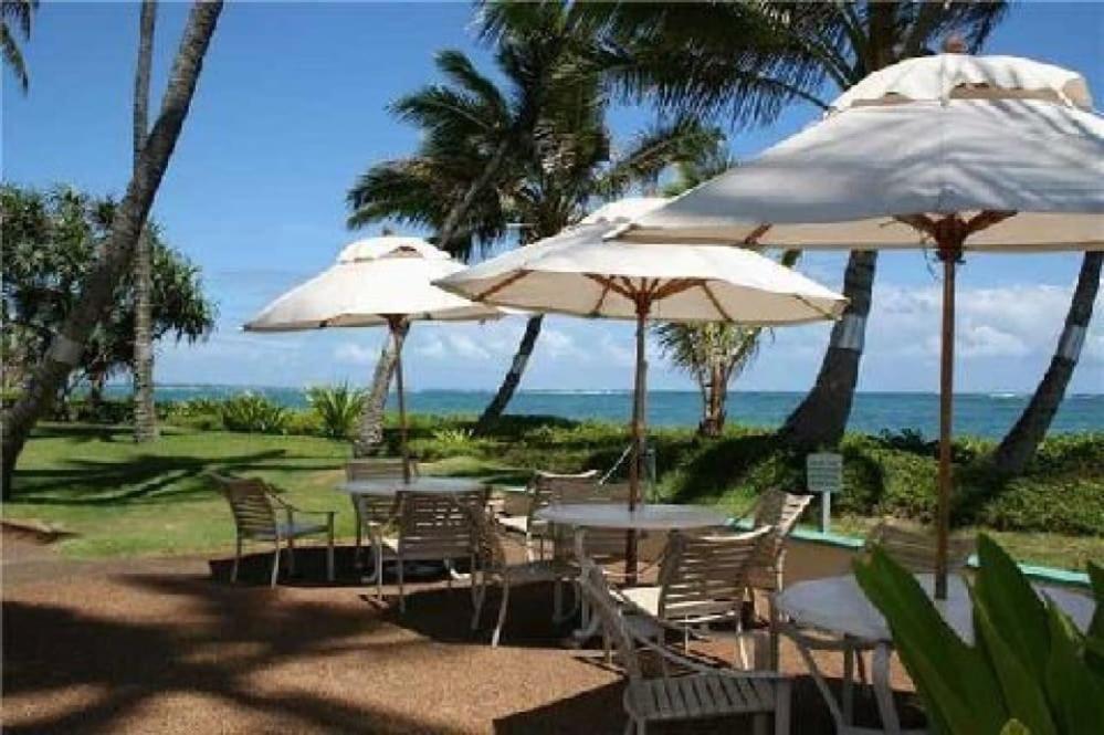 Pats At Punalu'U - Beachfront Condos Hau'ula Bagian luar foto